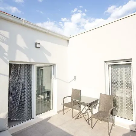 Apartment Viola 2 *