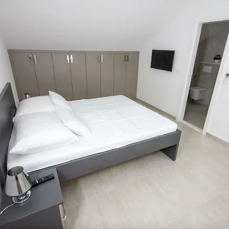 Apartment Viola 2