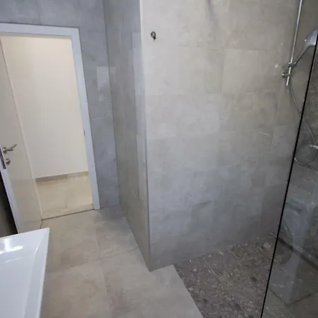 Apartment Viola 2 Apartman *
